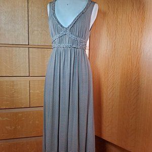 Super Max Roman Dress